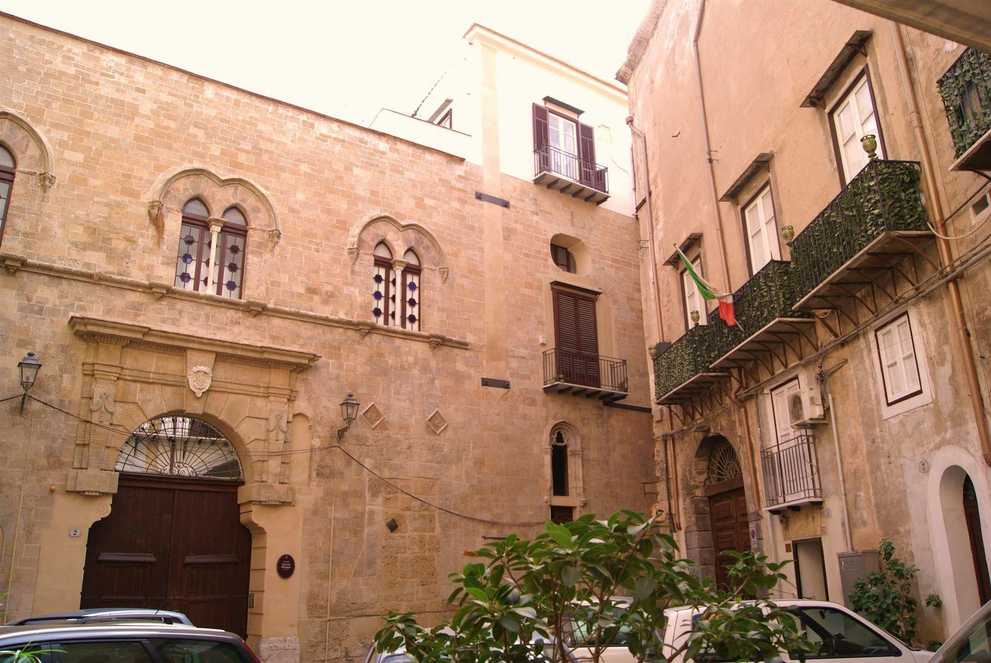 Beeclaire Guest House Palermo Exterior photo